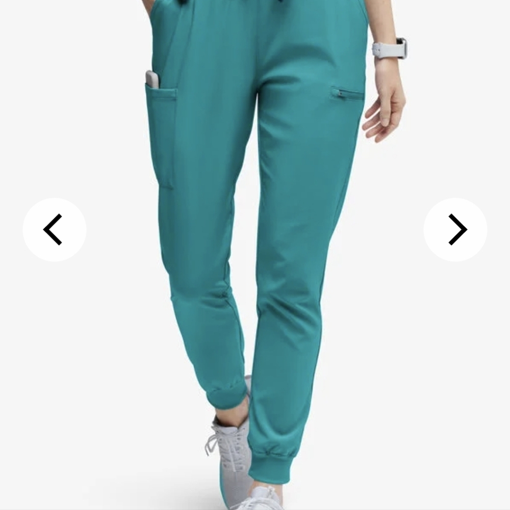 Multiple Teal Scrubs Mount Sinai Approved -ML - Picture 3 of 4